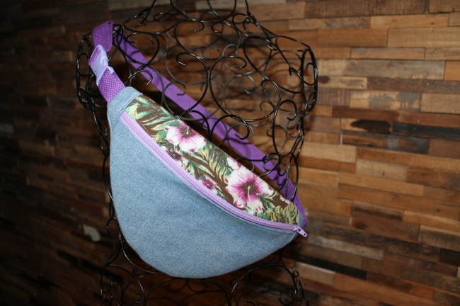 Sac banane enfant bleu hibiscus