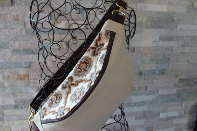 Sac banane adulte crème