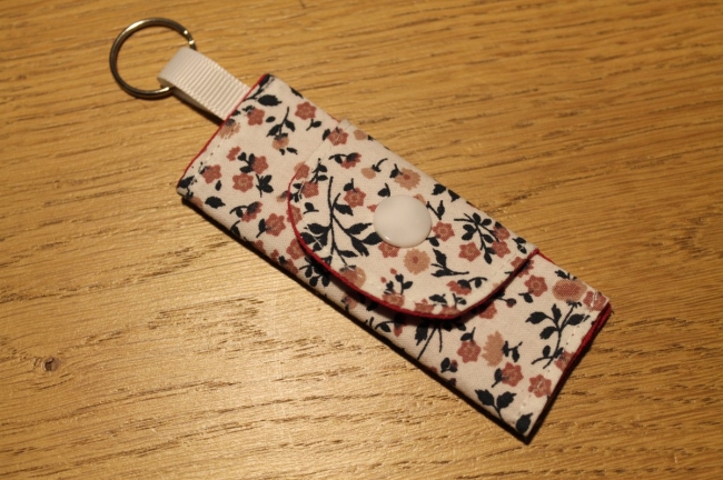 Mini pochette/porte clé fleurs rose et blanc